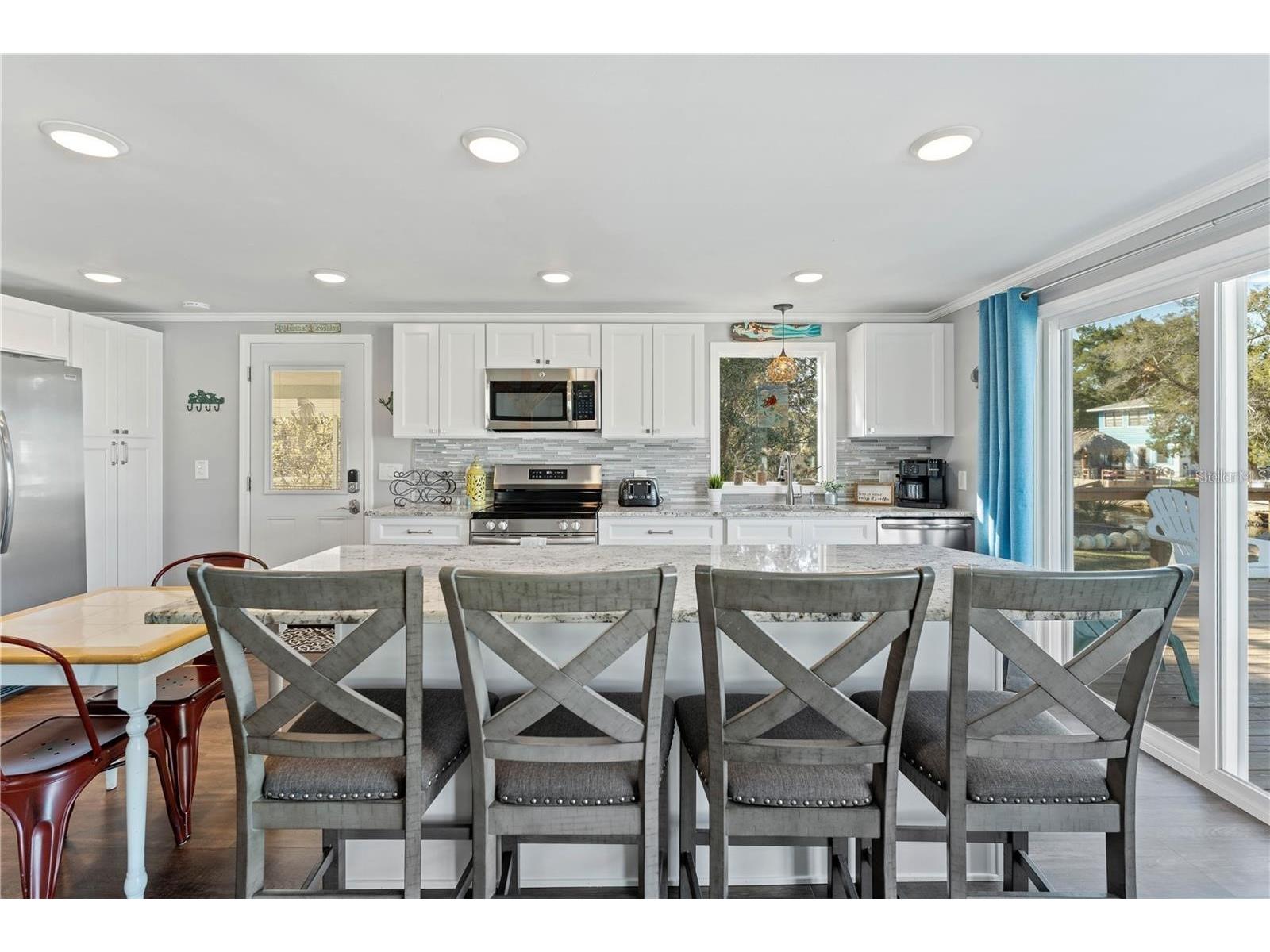 6051 Colony Circle Weeki Wachee FL 34607 W7882584 image12