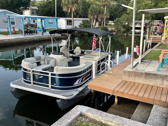 6051 Colony Circle Weeki Wachee FL 34607 W7882584 image43