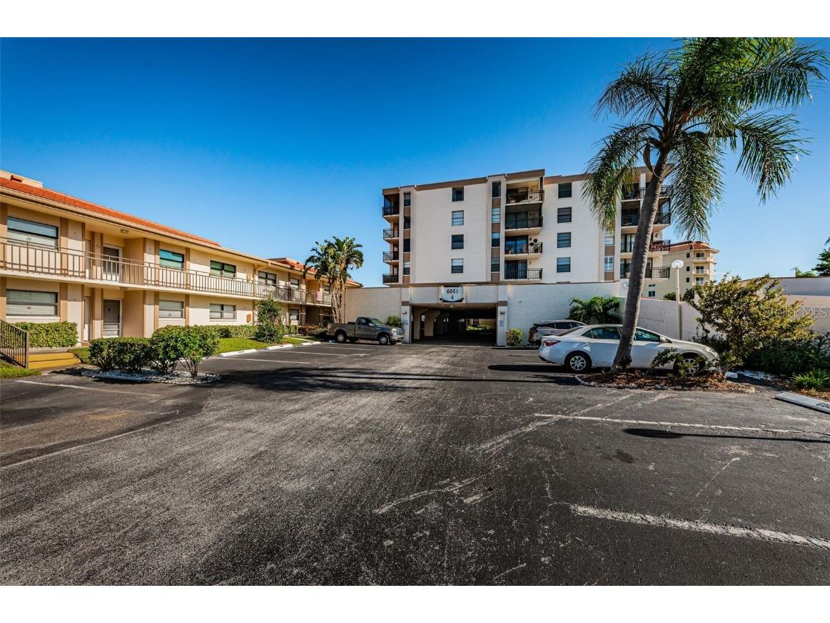 6051 Sun Boulevard #607 Saint Petersburg FL 33715 U8181107 image1