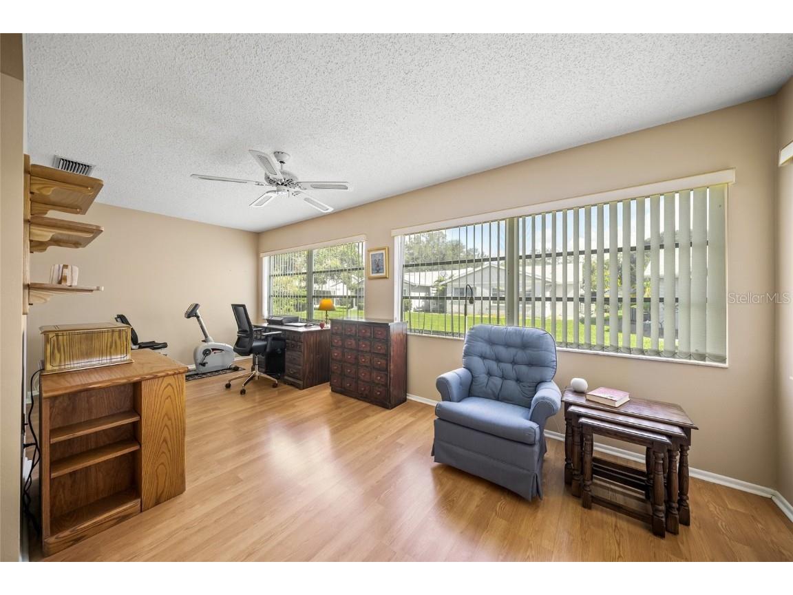 6052 Bonaventure Place Sarasota FL 34243 A4665005 image14