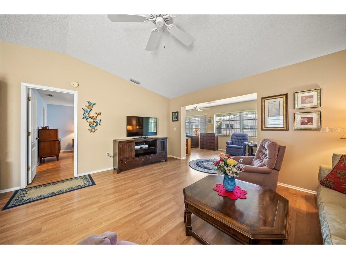 6052 Bonaventure Place Sarasota FL 34243 A4665005 image15