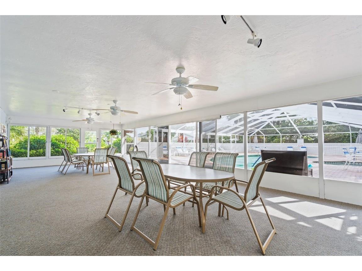 6052 Bonaventure Place Sarasota FL 34243 A4665005 image30