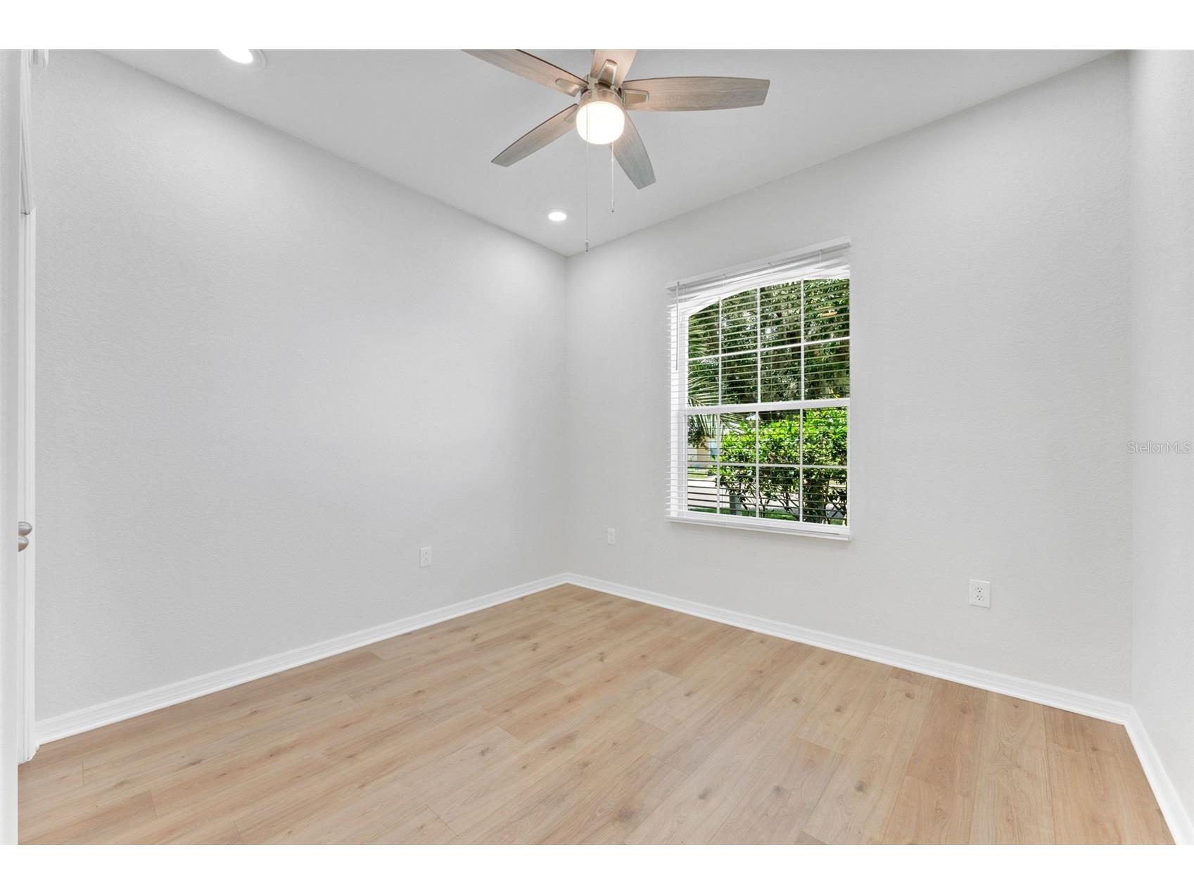 6052 Champions Gate Boulevard Zephyrhills FL 33541 - COMMUNITY POND TB8522817 image28