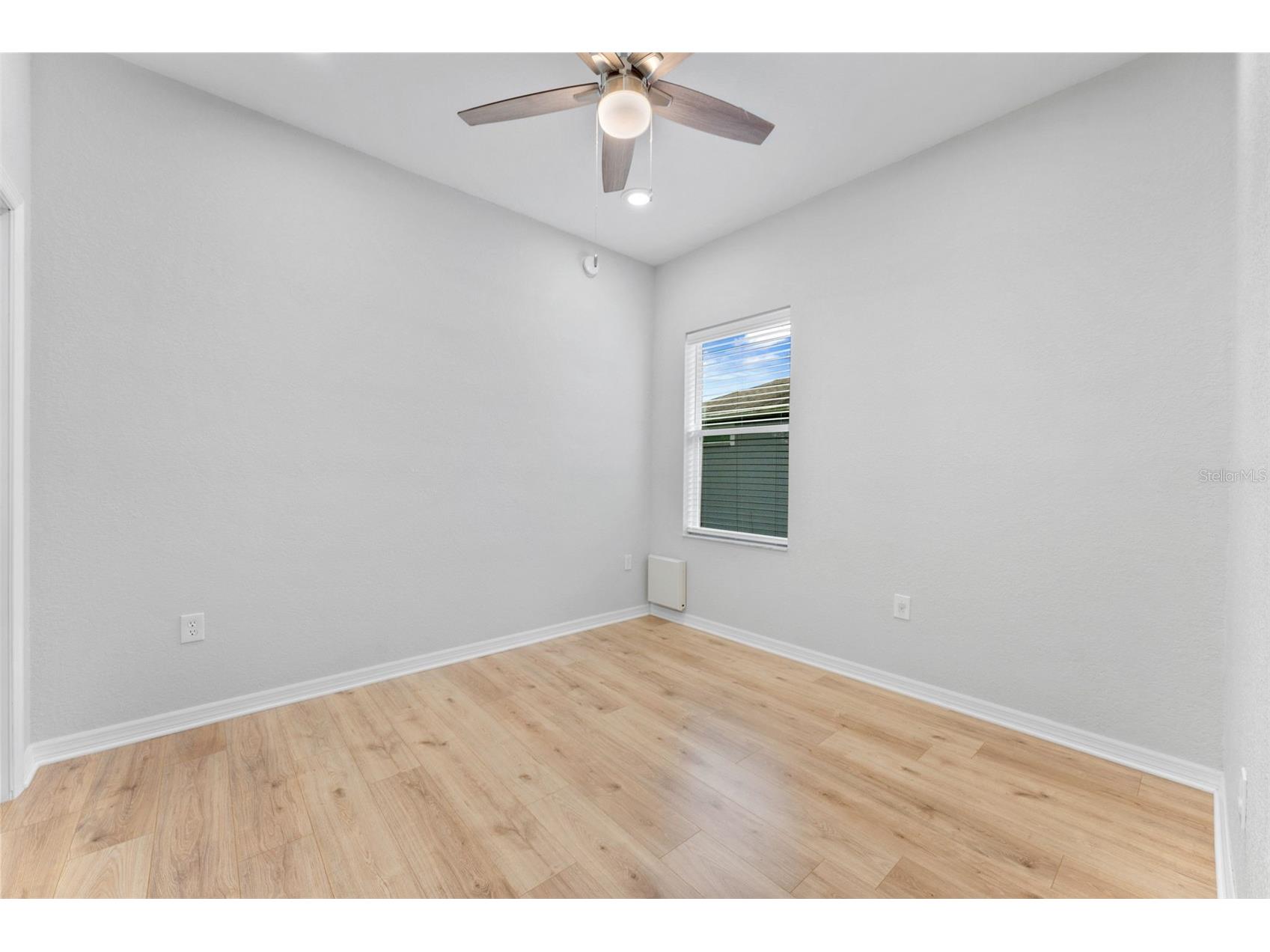 6052 Champions Gate Boulevard Zephyrhills FL 33541 - COMMUNITY POND TB8522817 image33
