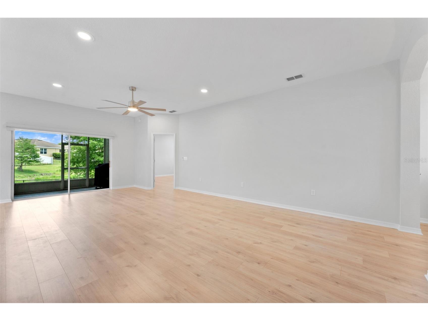 6052 Champions Gate Boulevard Zephyrhills FL 33541 - COMMUNITY POND TB8522817 image7