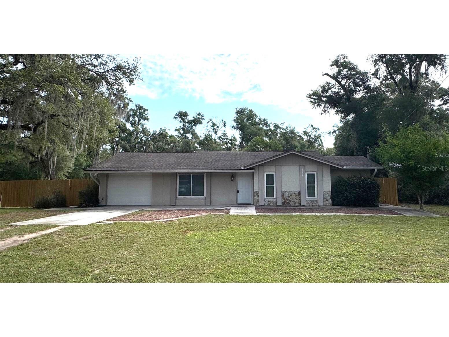 6052 Idle A While Circle Dade City FL 33523 TB8525651 image1