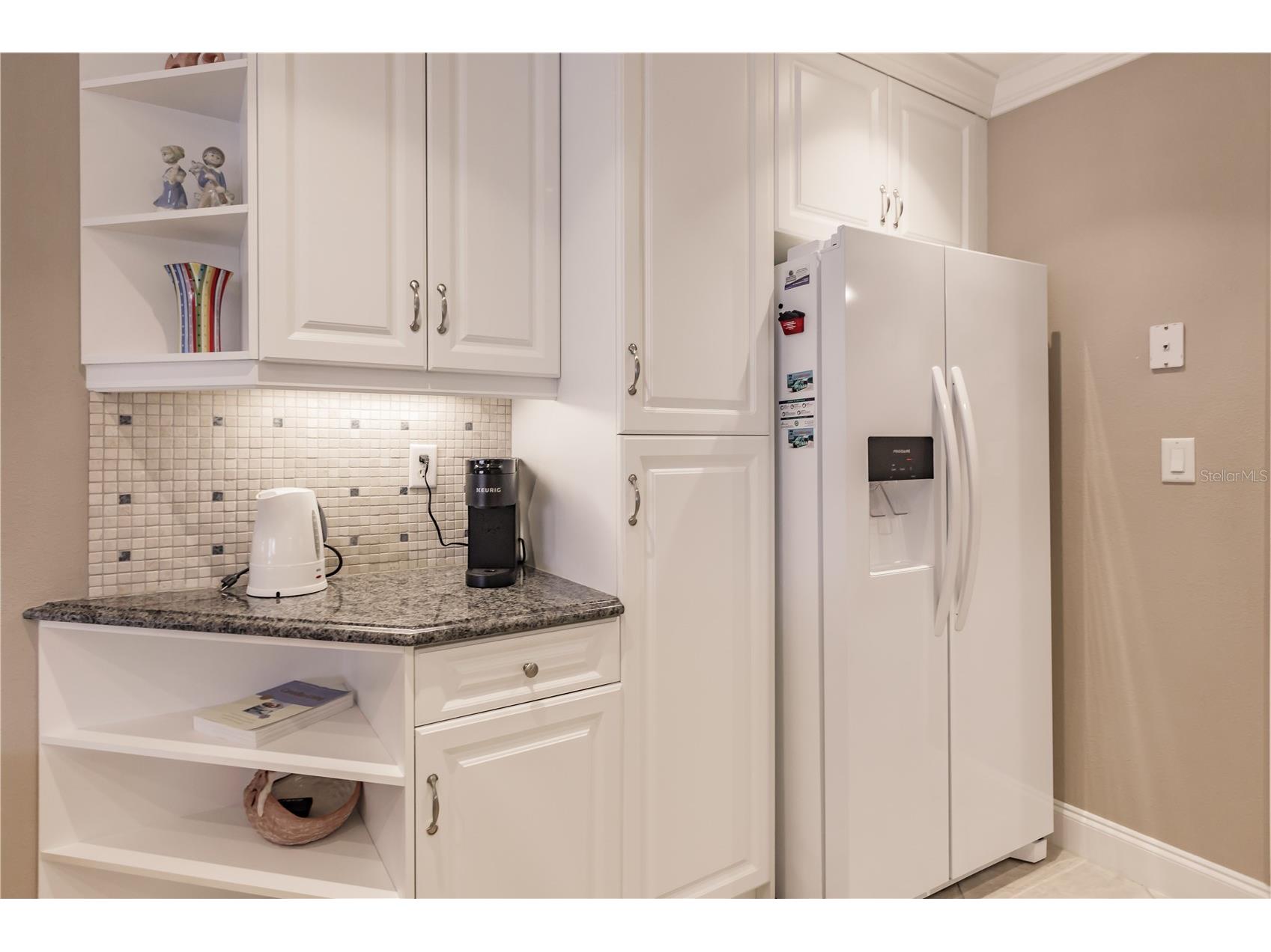 6052 W Peppertree Way #235B Sarasota FL 34242 TB8471024 image16