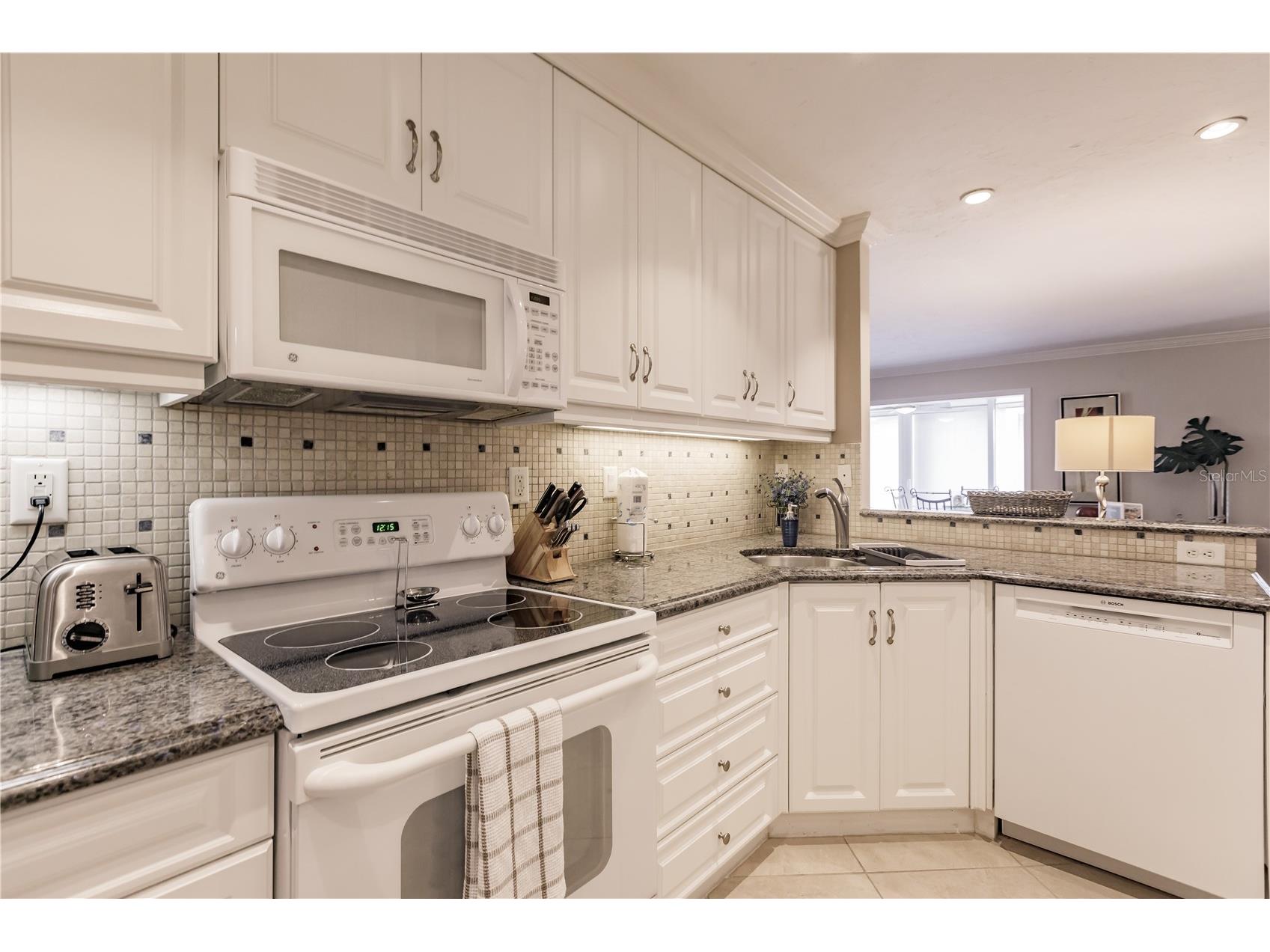 6052 W Peppertree Way #235B Sarasota FL 34242 TB8471024 image17