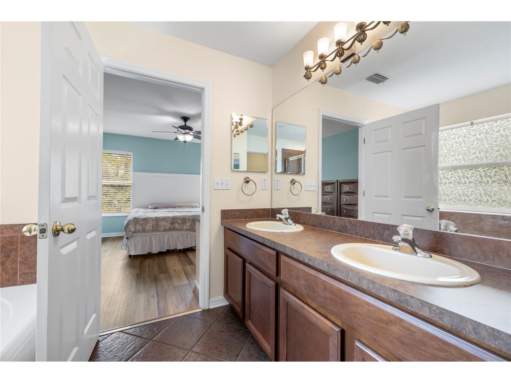 6053 Everlasting Place Land O Lakes FL 34639 TB8521644 image27