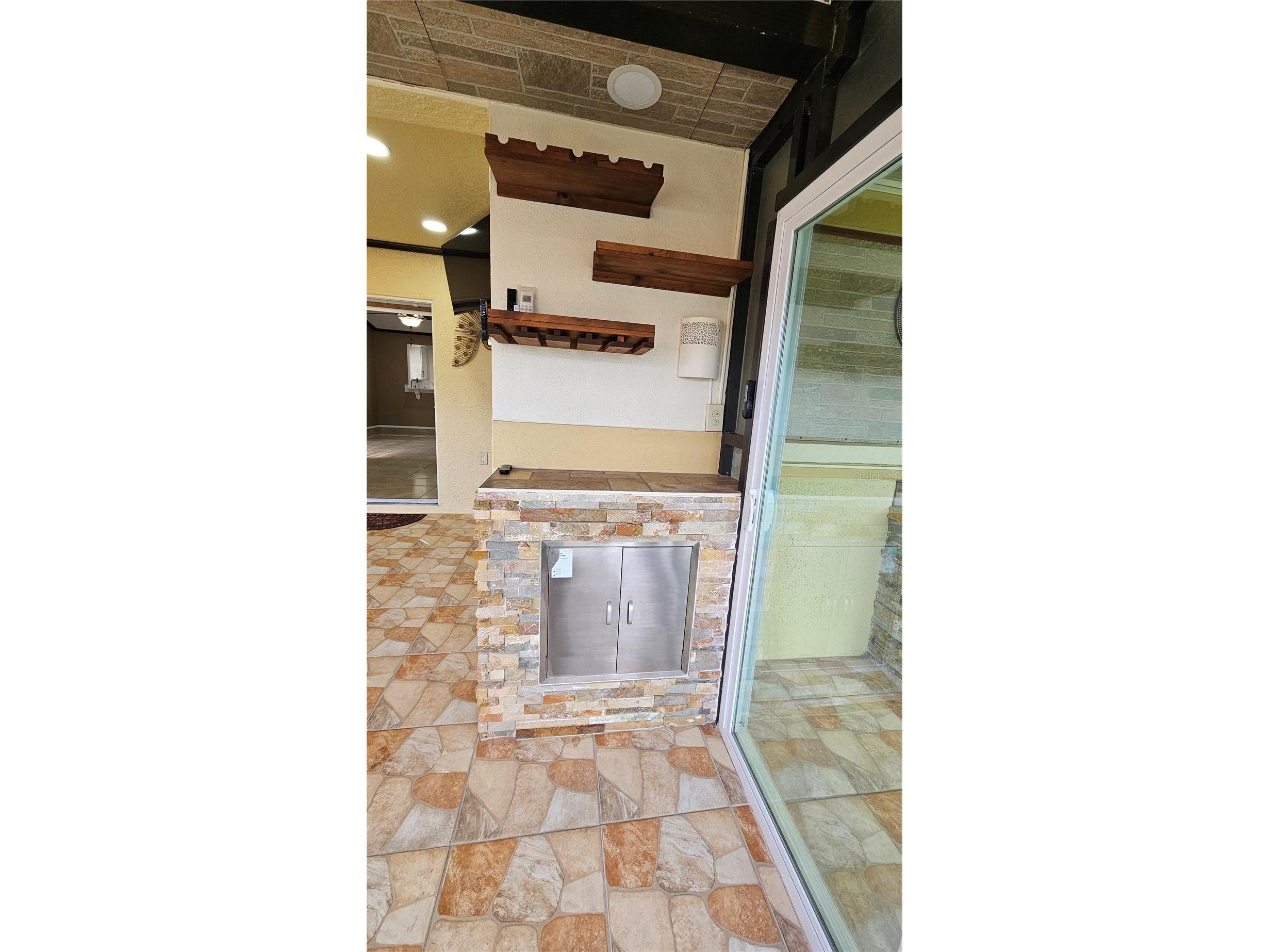 6053 Gentle Ben Circle Wesley Chapel FL 33544 TB8498749 image35