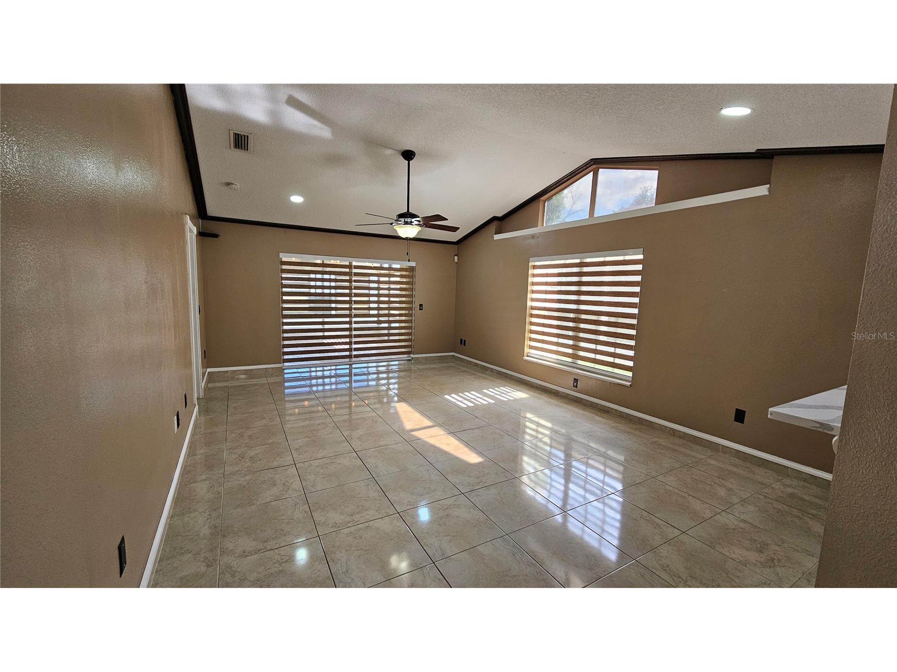 6053 Gentle Ben Circle Wesley Chapel FL 33544 TB8498749 image9