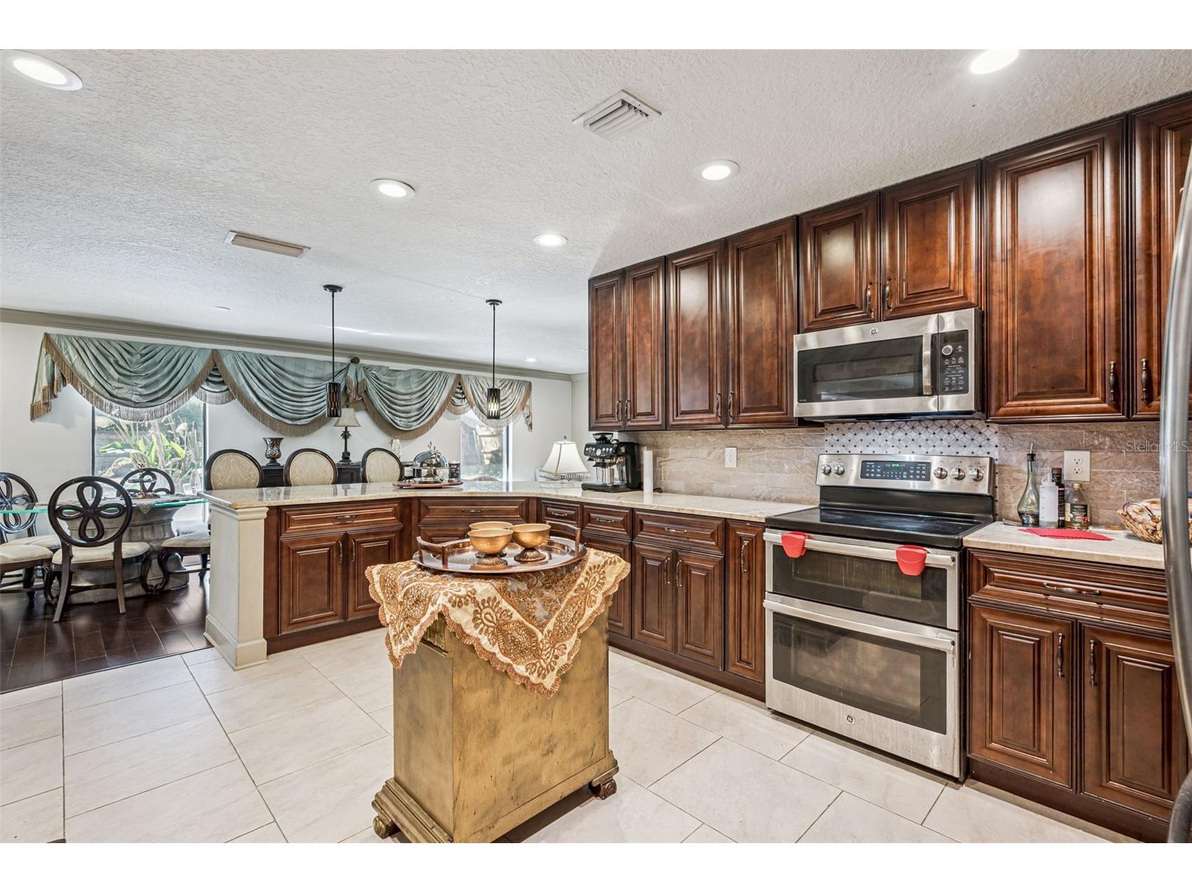6054 Marlberry Drive Orlando FL 32819 O6382984 image34