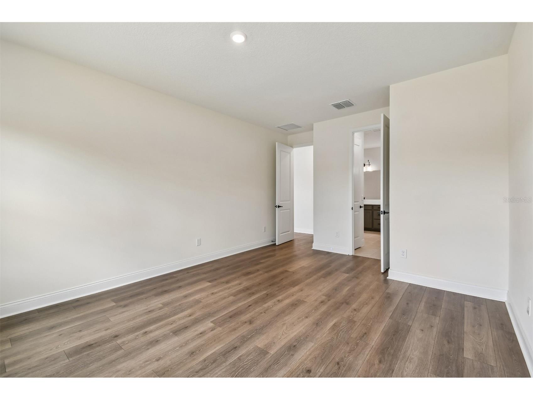 6056 Sacred Oak Avenue Mount Dora FL 32757 TB8462830 image17