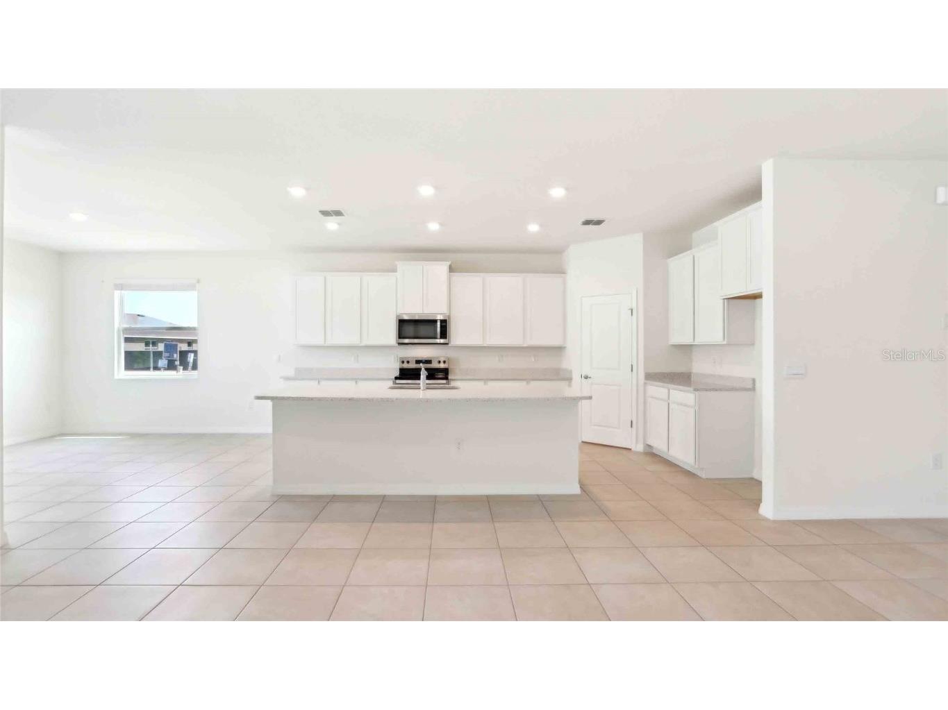 6056 SW 46th Drive Gainesville FL 32608 OM707985 image11