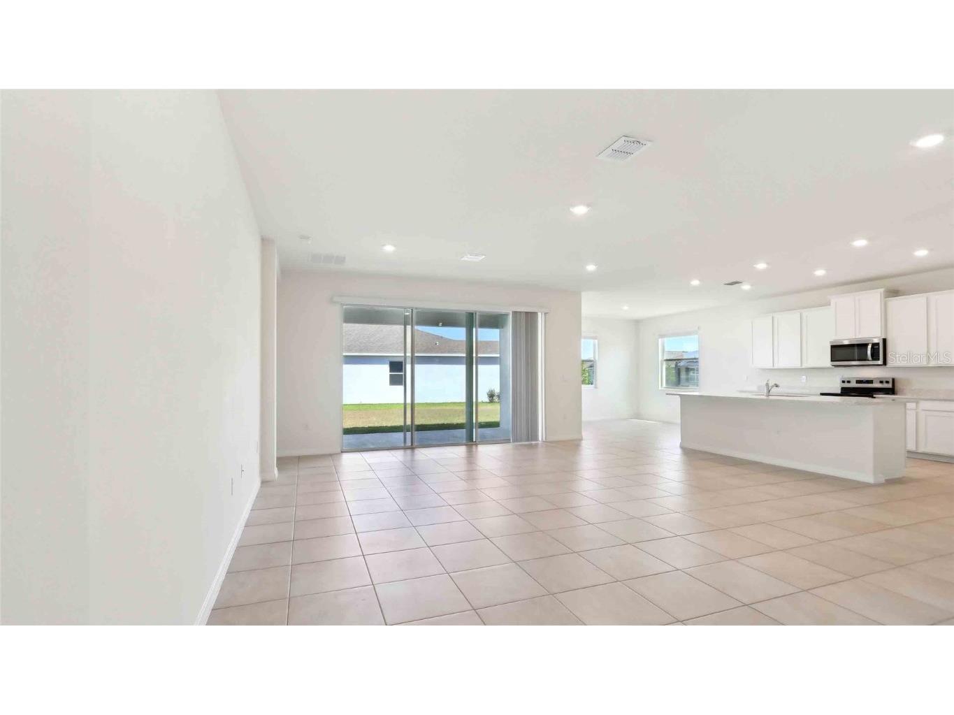 6056 SW 46th Drive Gainesville FL 32608 OM707985 image9