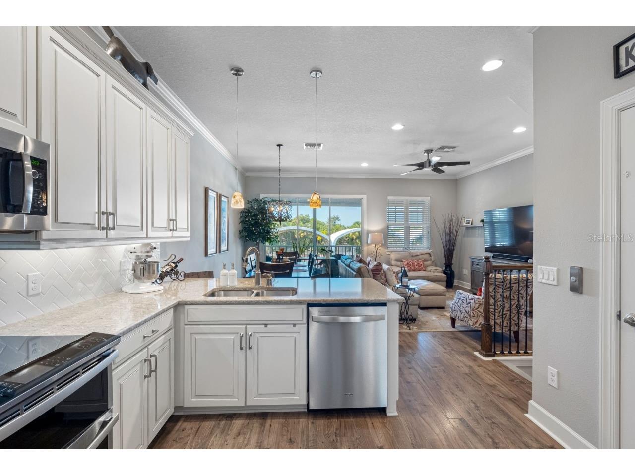 6057 Moorings Drive S Saint Petersburg FL 33712 A4688682 image11