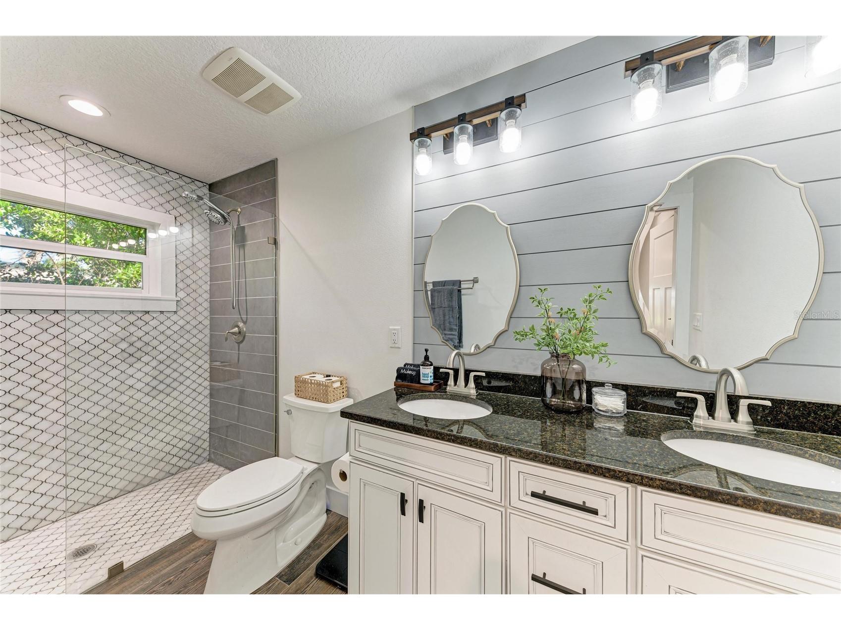 606 19th Avenue W Palmetto FL 34221 A4679236 image27