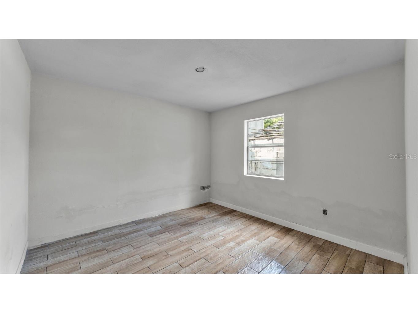 606 3rd Street Polk City FL 33868 L4957453 image18