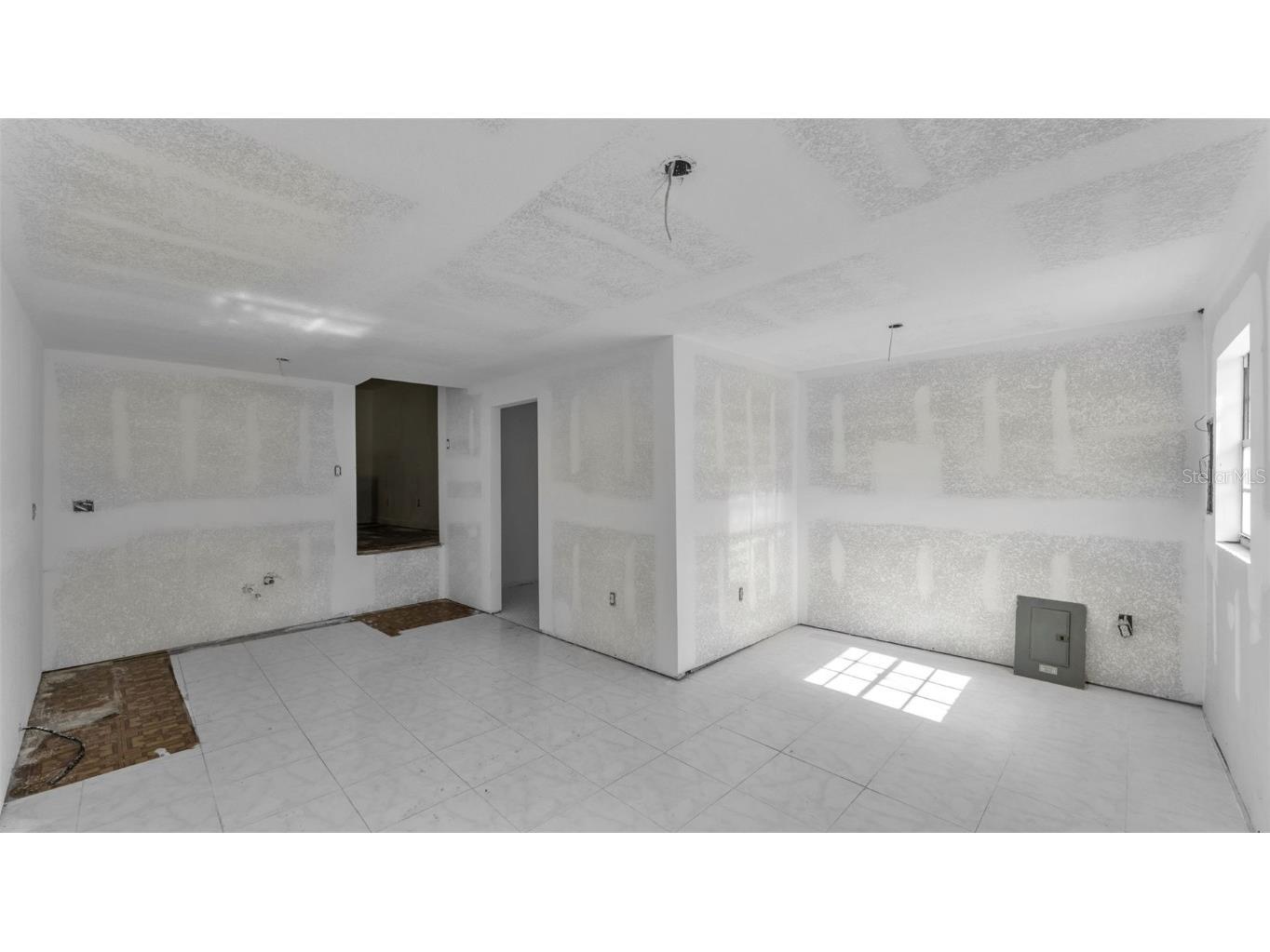 606 3rd Street Polk City FL 33868 L4957453 image25