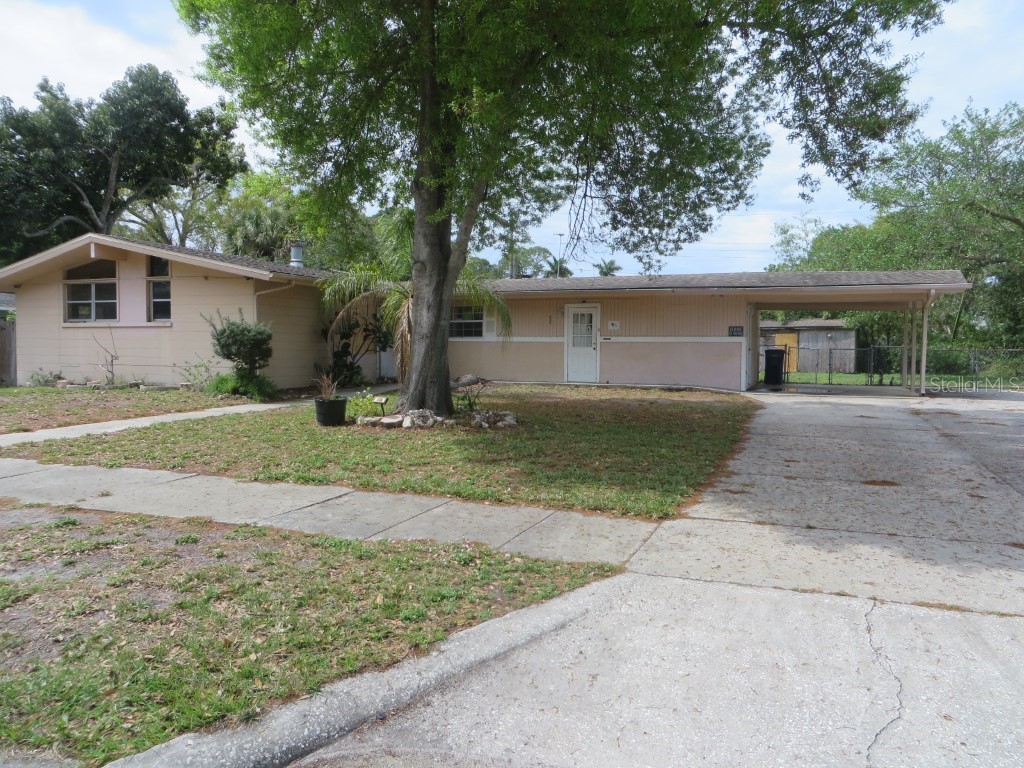 606 49th Street W Bradenton FL 34209 A4602557 image1