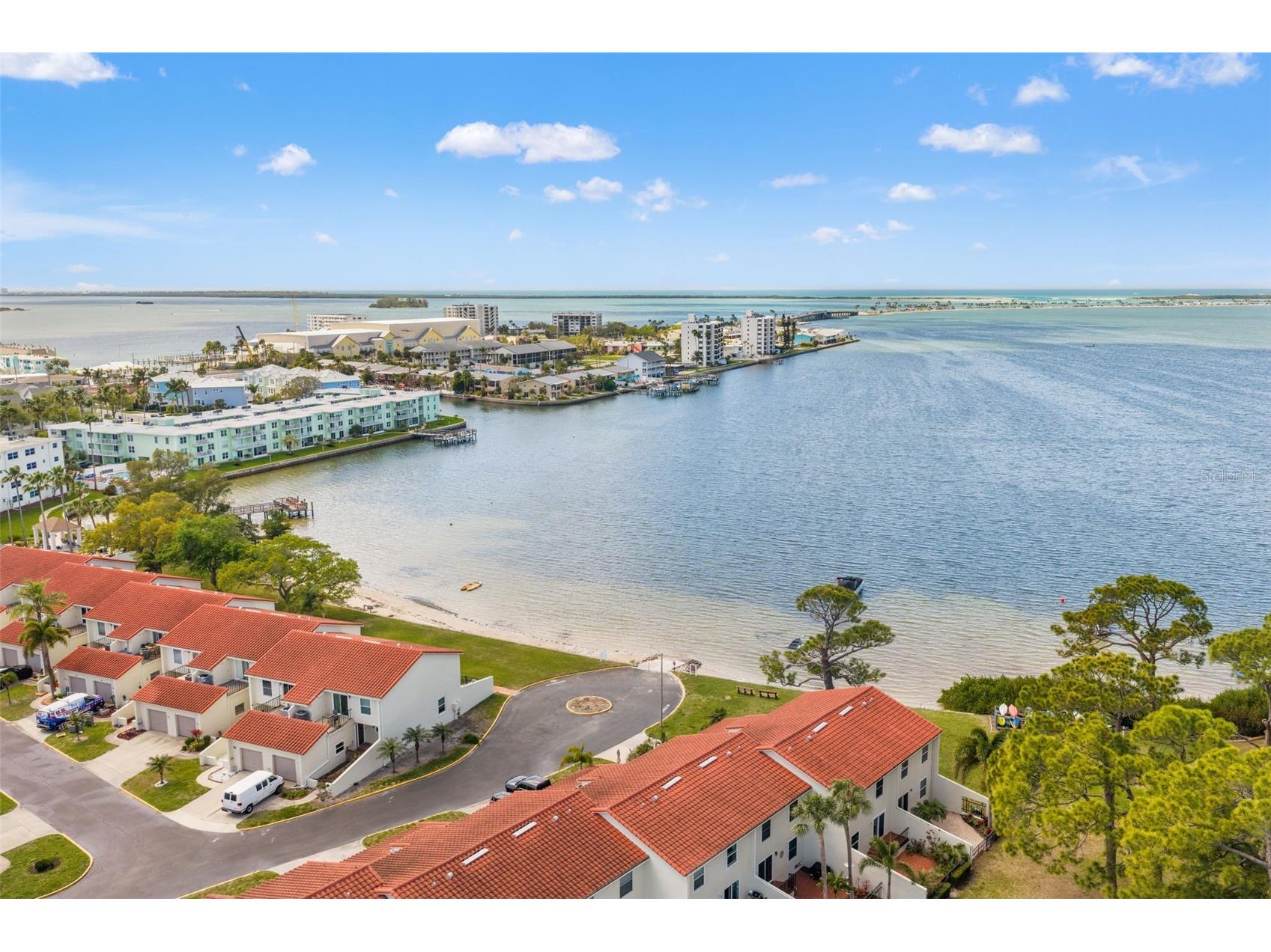 606 Bella Loop #2 Dunedin FL 34698 TB8484271 image57