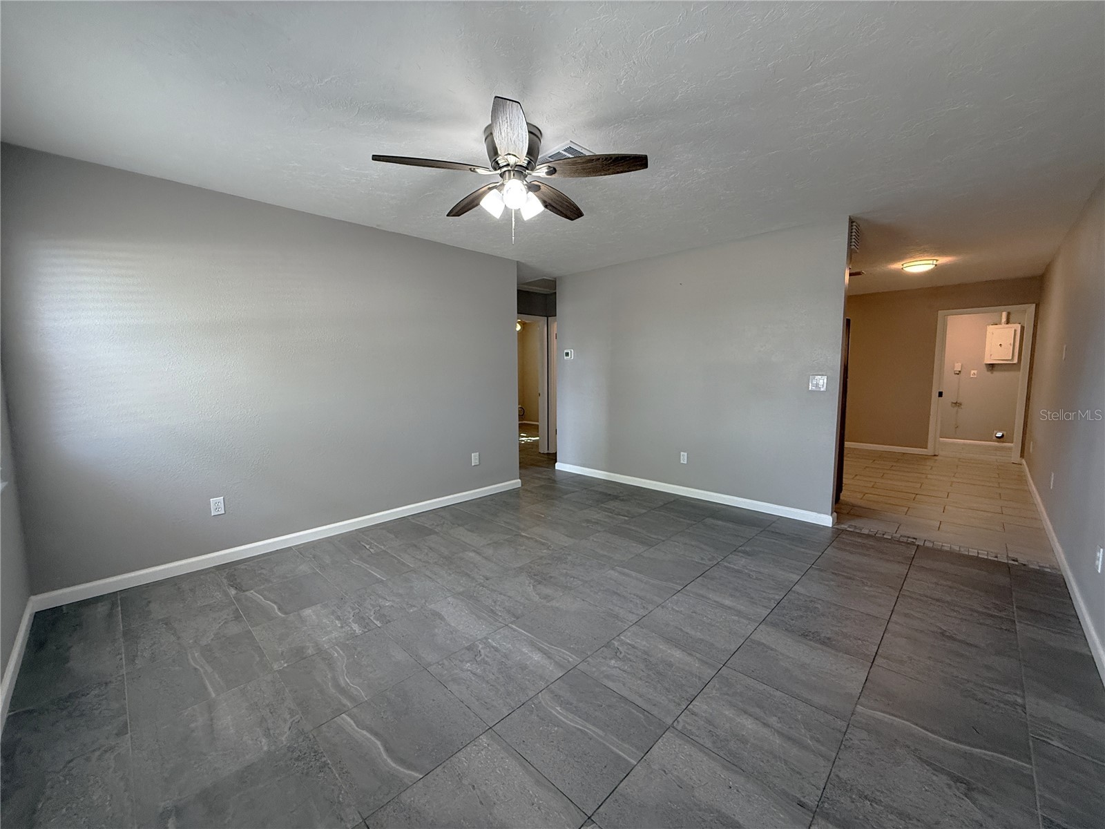 606 Briarwood Road Venice FL 34293 A4693742 image2