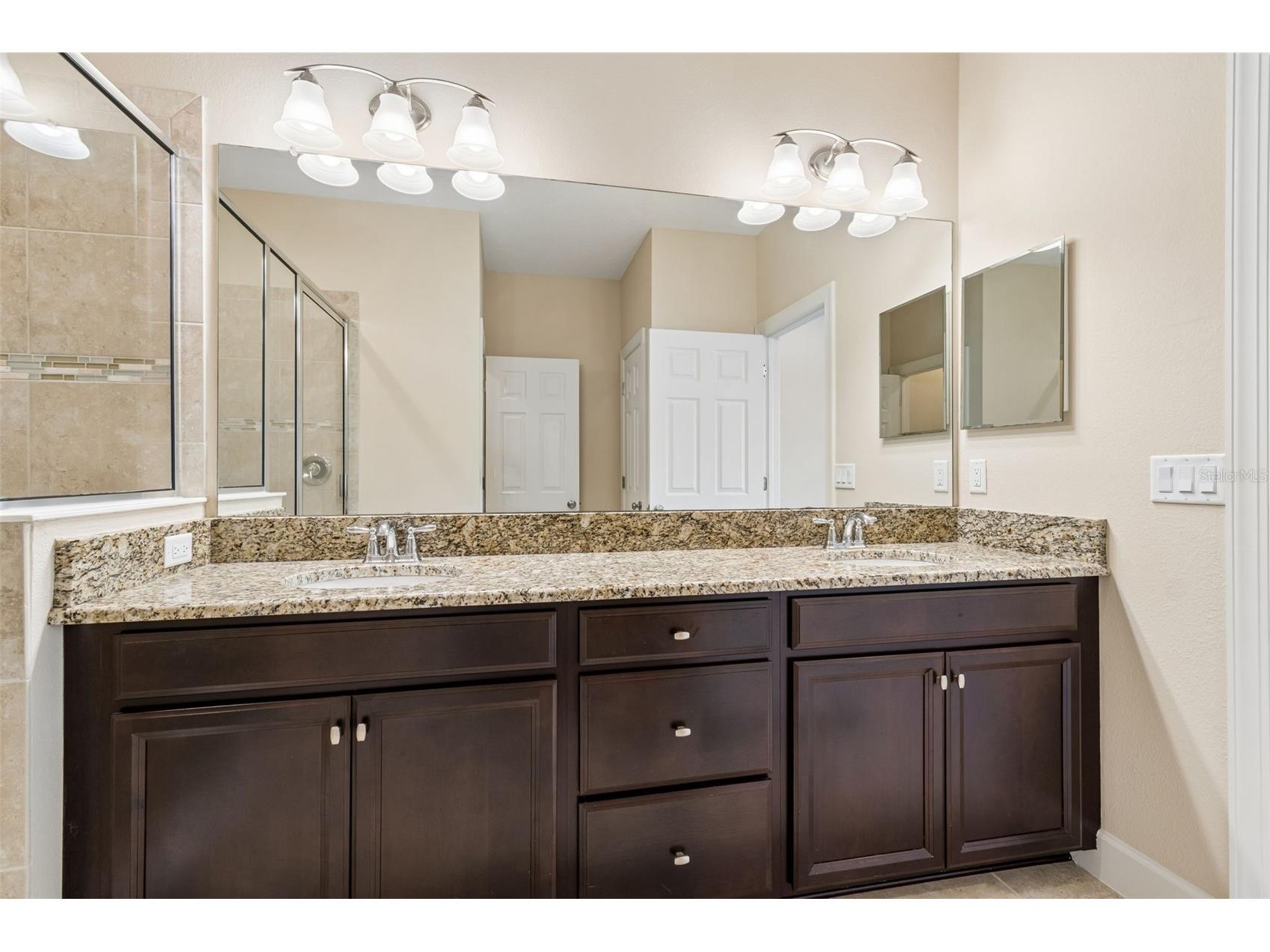 606 Cabernet Way Oldsmar FL 34677 TB8512784 image42