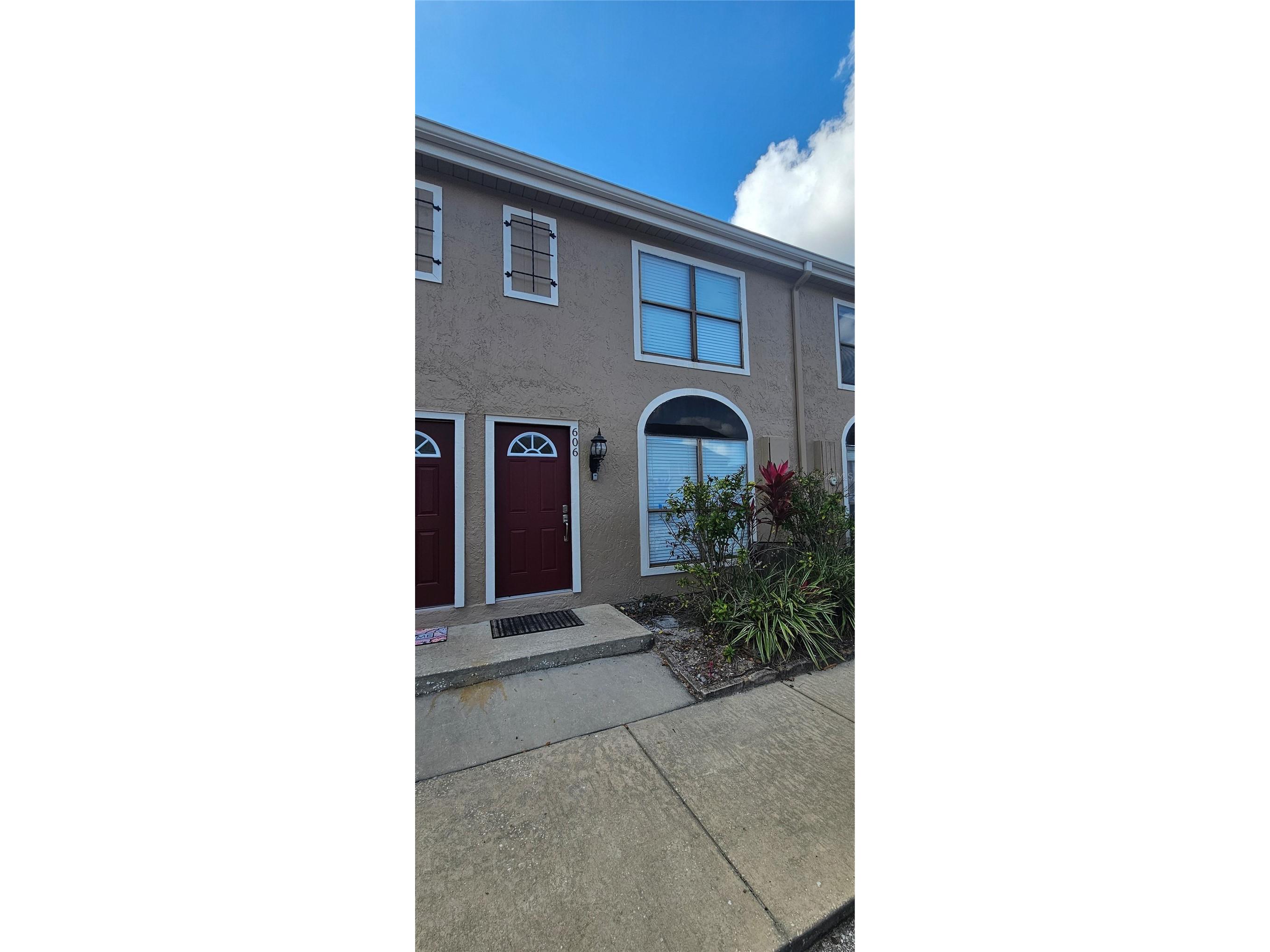 606 Casa Park A Court Winter Springs FL 32708 O6376778 image1