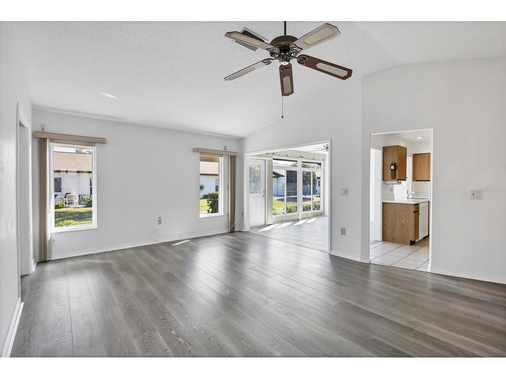 606 Chestnut Lane Englewood FL 34223 D6144358 image4