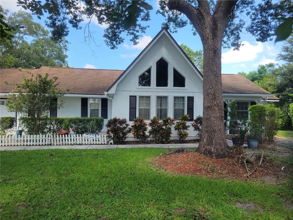 606 Cypress Court Saint Cloud FL 34769 O6115850 image1