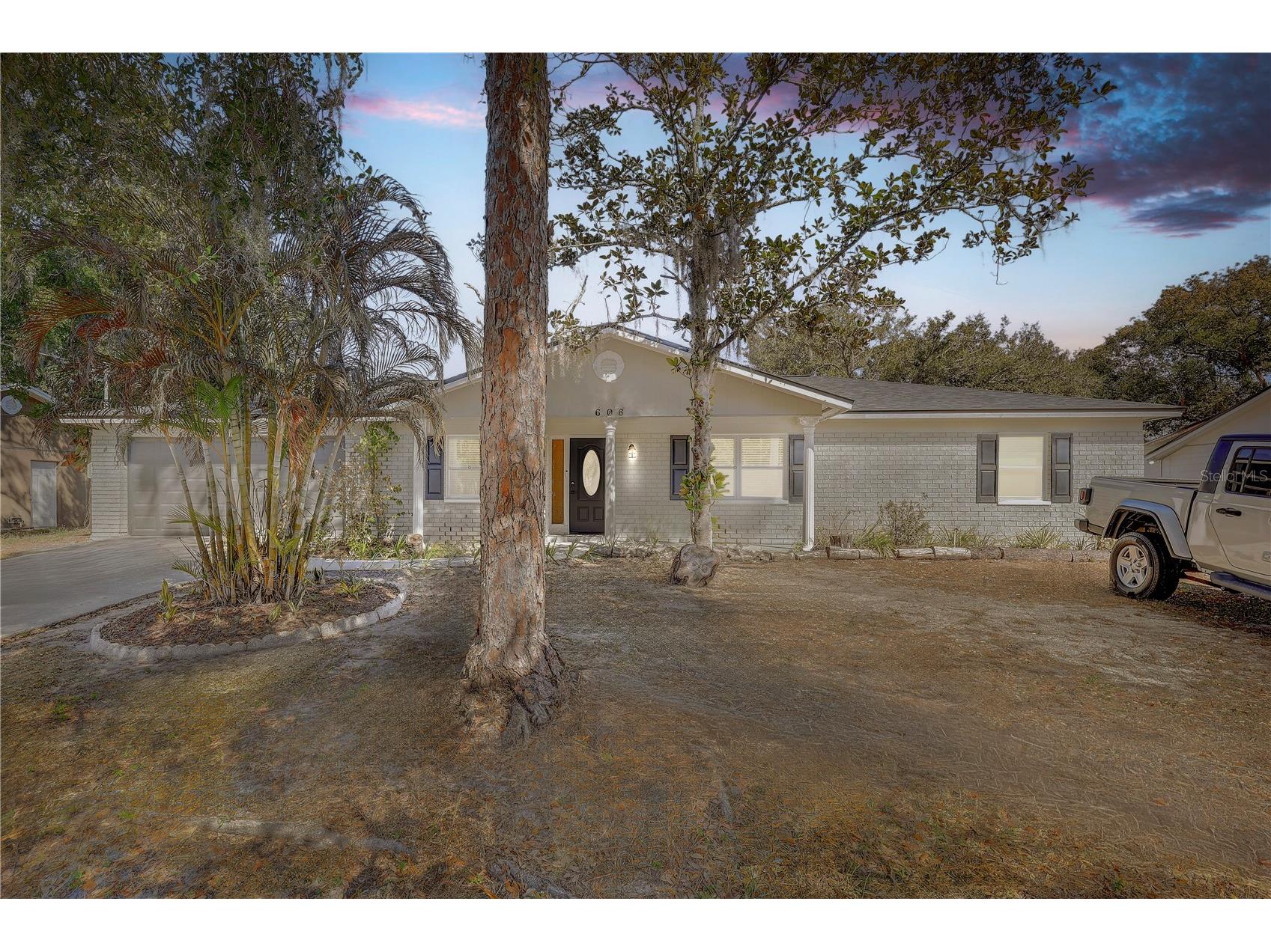 606 Dali Drive Brandon FL 33511 TB8460894 image1