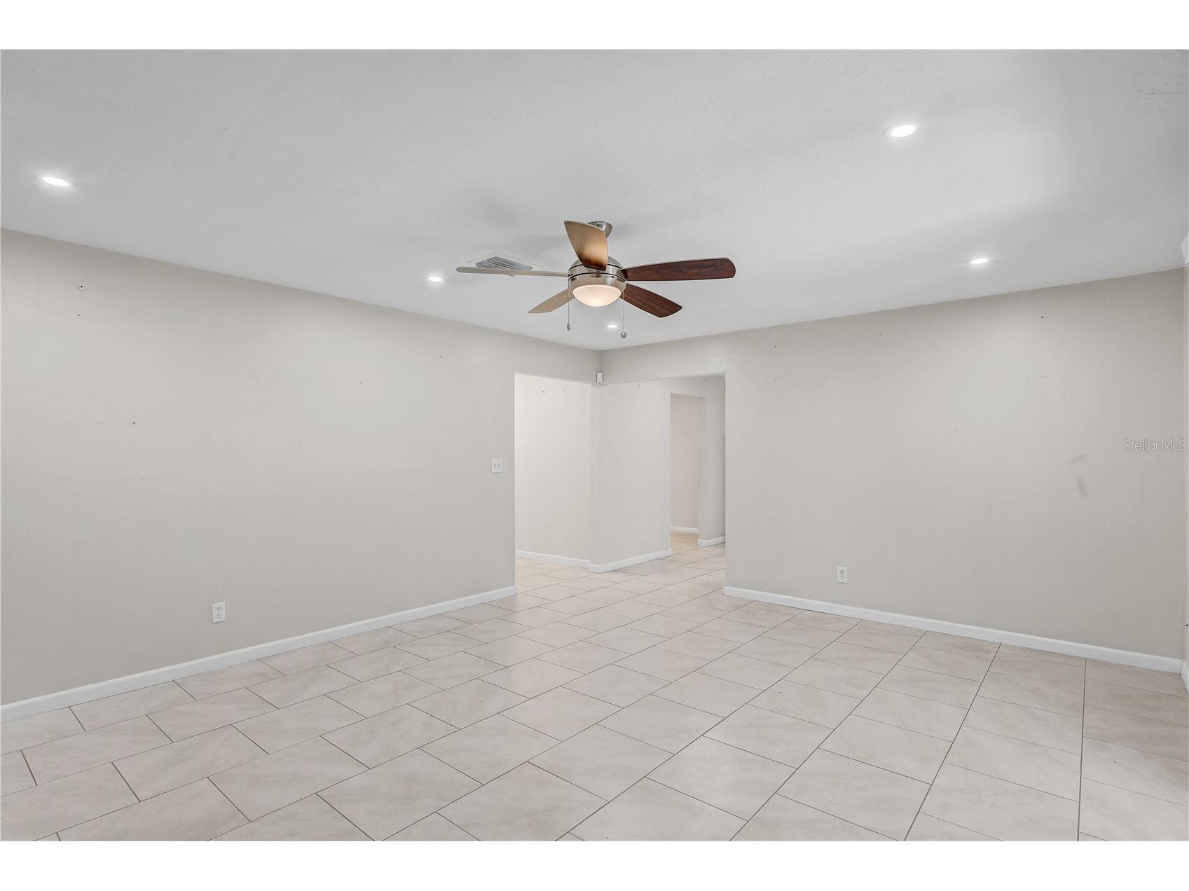 606 Dali Drive Brandon FL 33511 TB8460894 image5