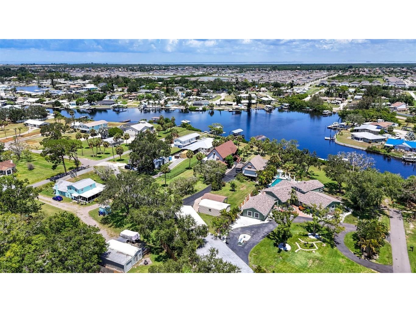 606 Dickman Drive SW Ruskin FL 33570 TB8392528 image21