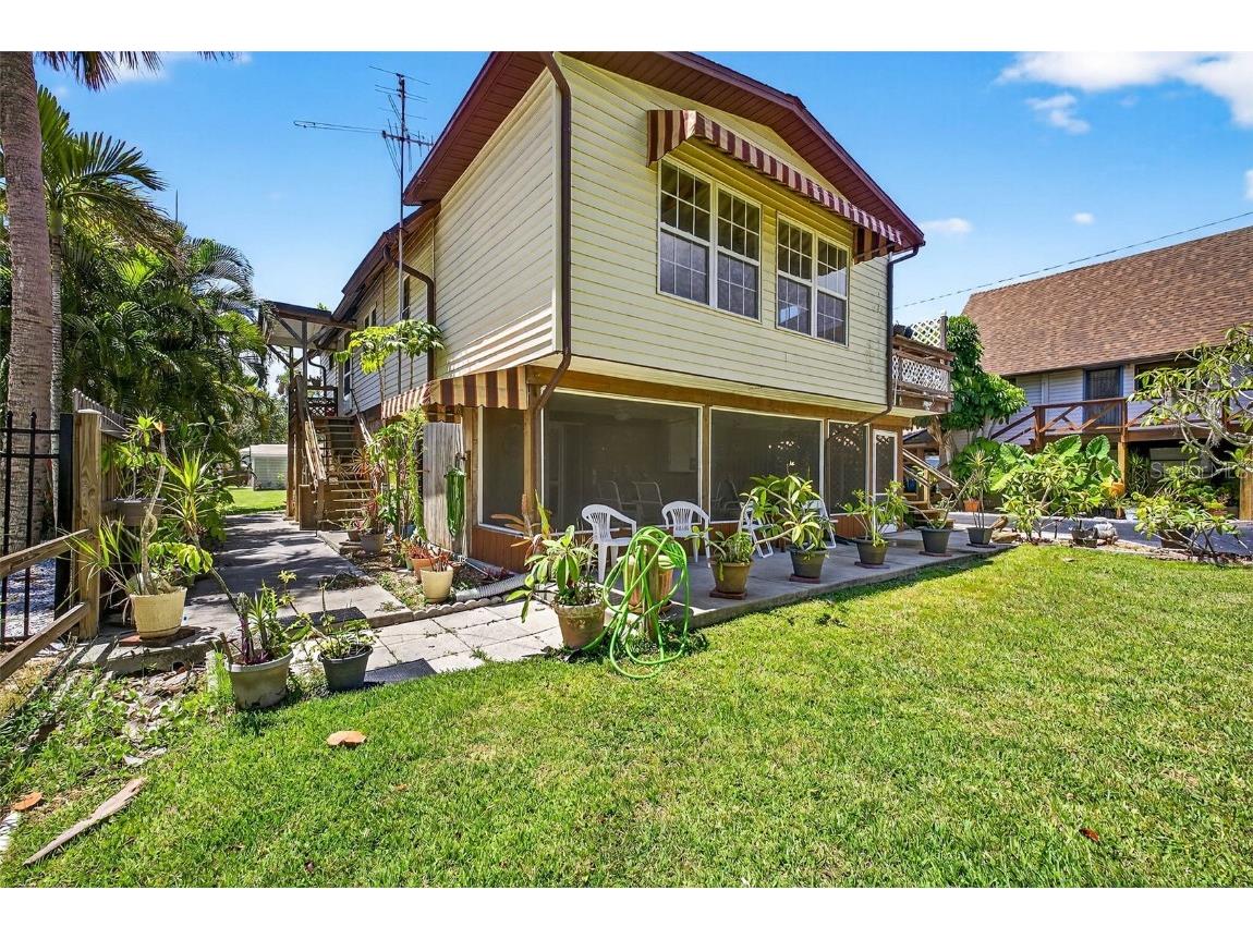 606 Dickman Drive SW Ruskin FL 33570 TB8392528 image3