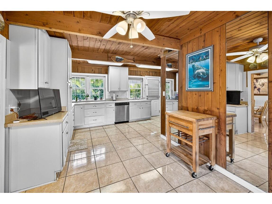 606 Dickman Drive SW Ruskin FL 33570 TB8392528 image30