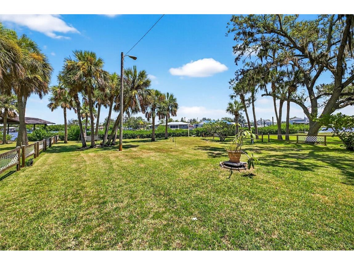 606 Dickman Drive SW Ruskin FL 33570 TB8392528 image58