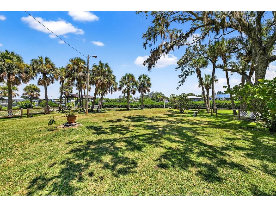 606 Dickman Drive SW Ruskin FL 33570 TB8392528 image59