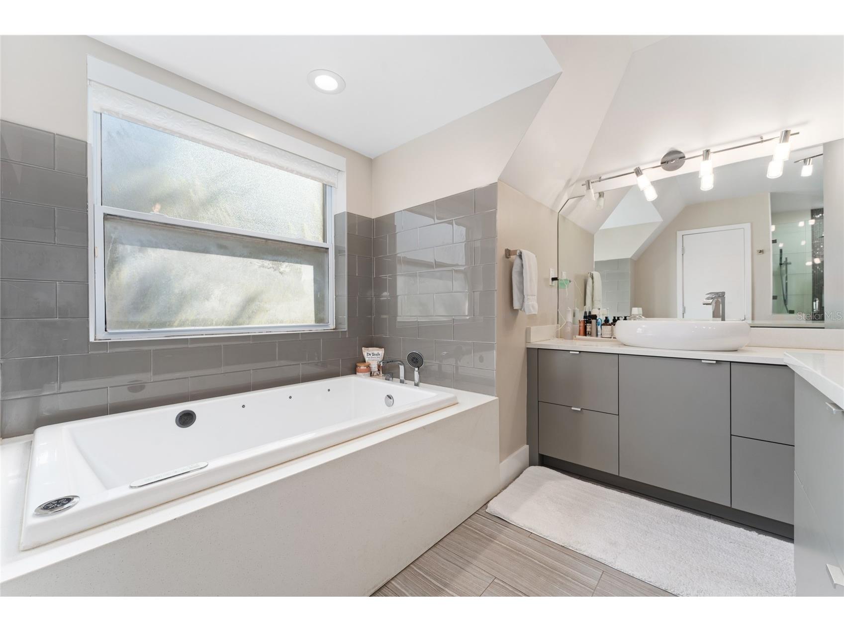 606 E 6th Avenue Windermere FL 34786 O6381054 image35