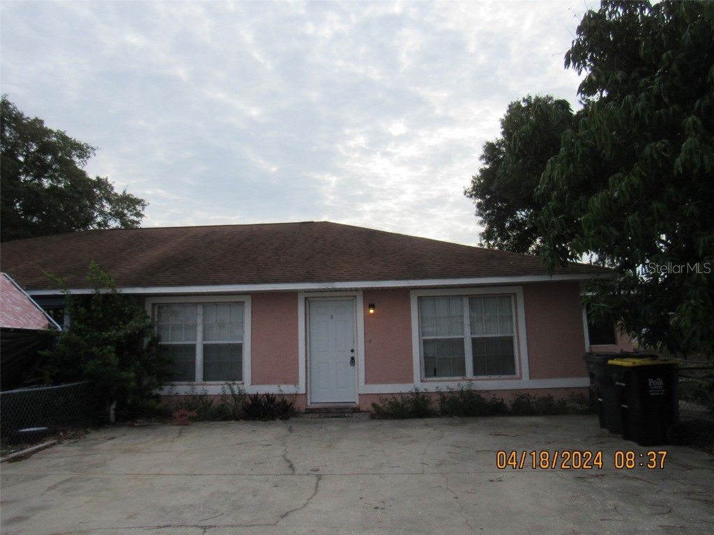 606 Hodge St #B Waverly FL 33877 L4944124 image1