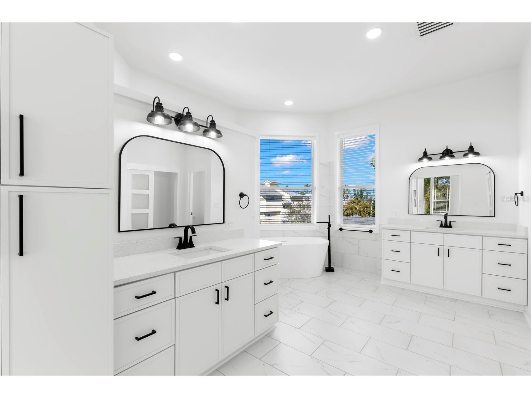 606 Indiana Avenue Crystal Beach FL 34681 O6281455 image13