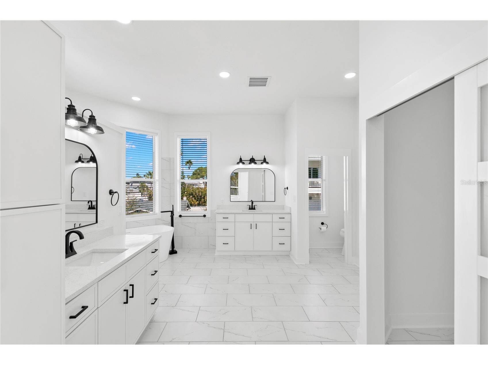 606 Indiana Avenue Crystal Beach FL 34681 O6281455 image20