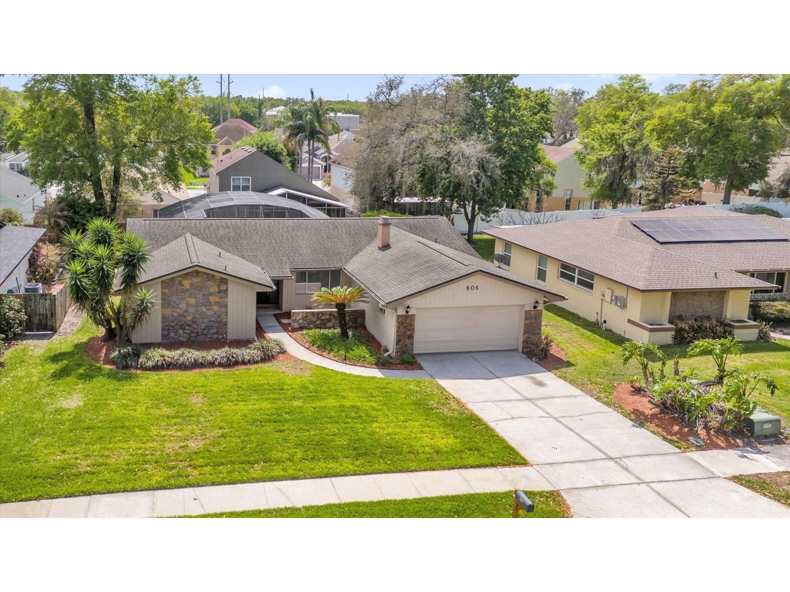 606 Iris Street Altamonte Springs FL 32714 O6394010 image2