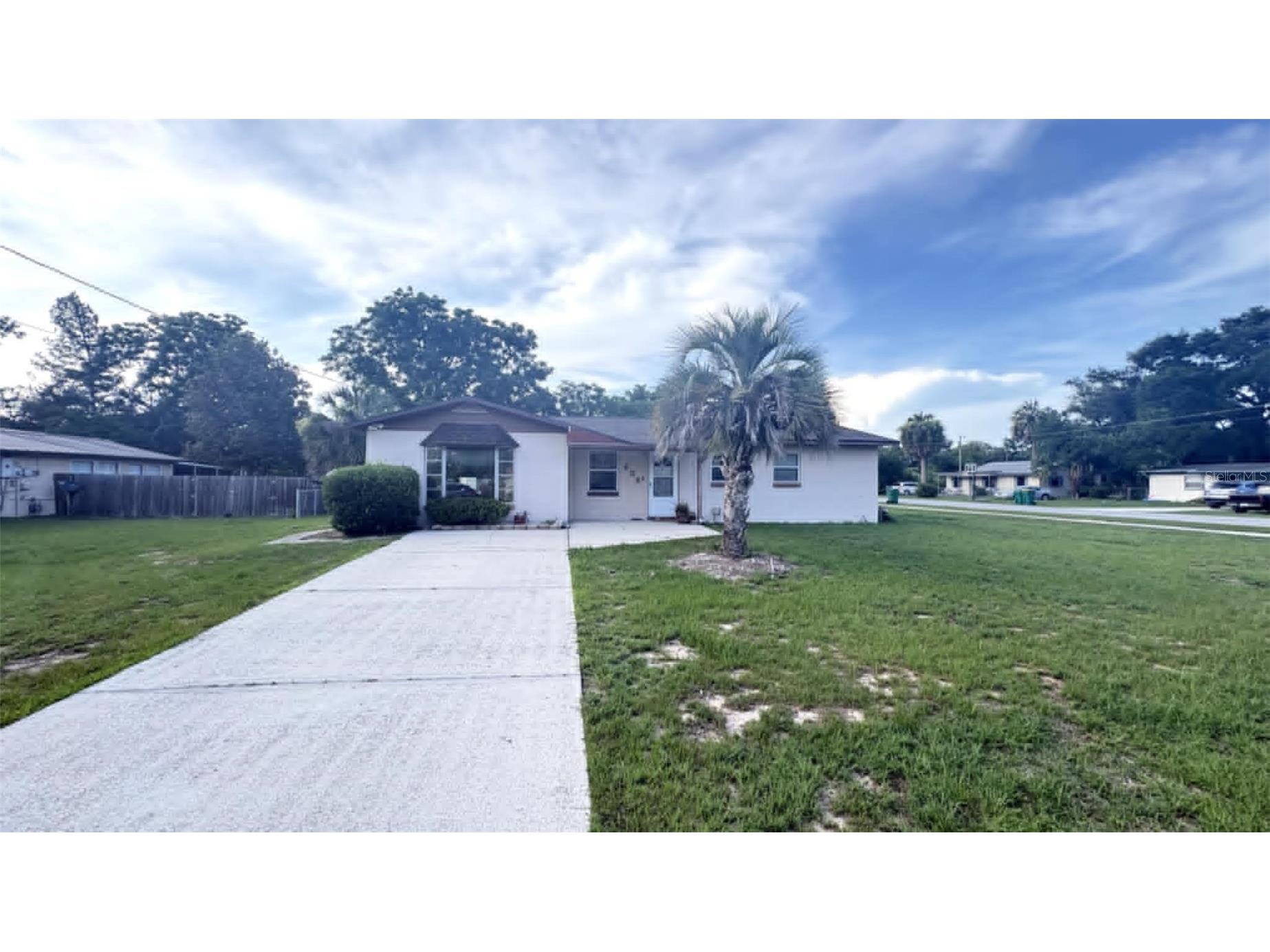 606 Jewell Street Fruitland Park FL 34731 G5109218 image2