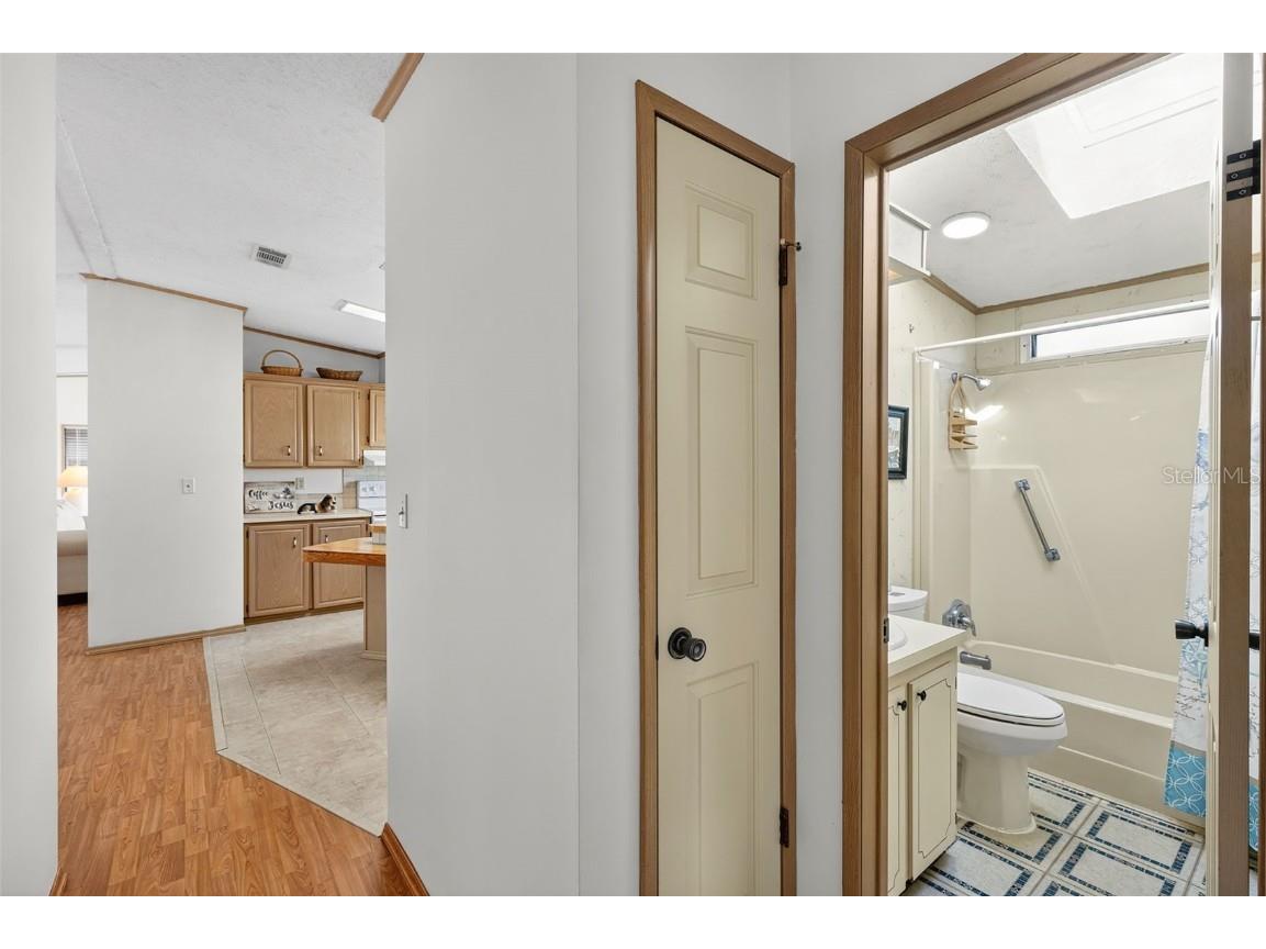 606 La Jolla Circle North Port FL 34287 TB8457889 image24