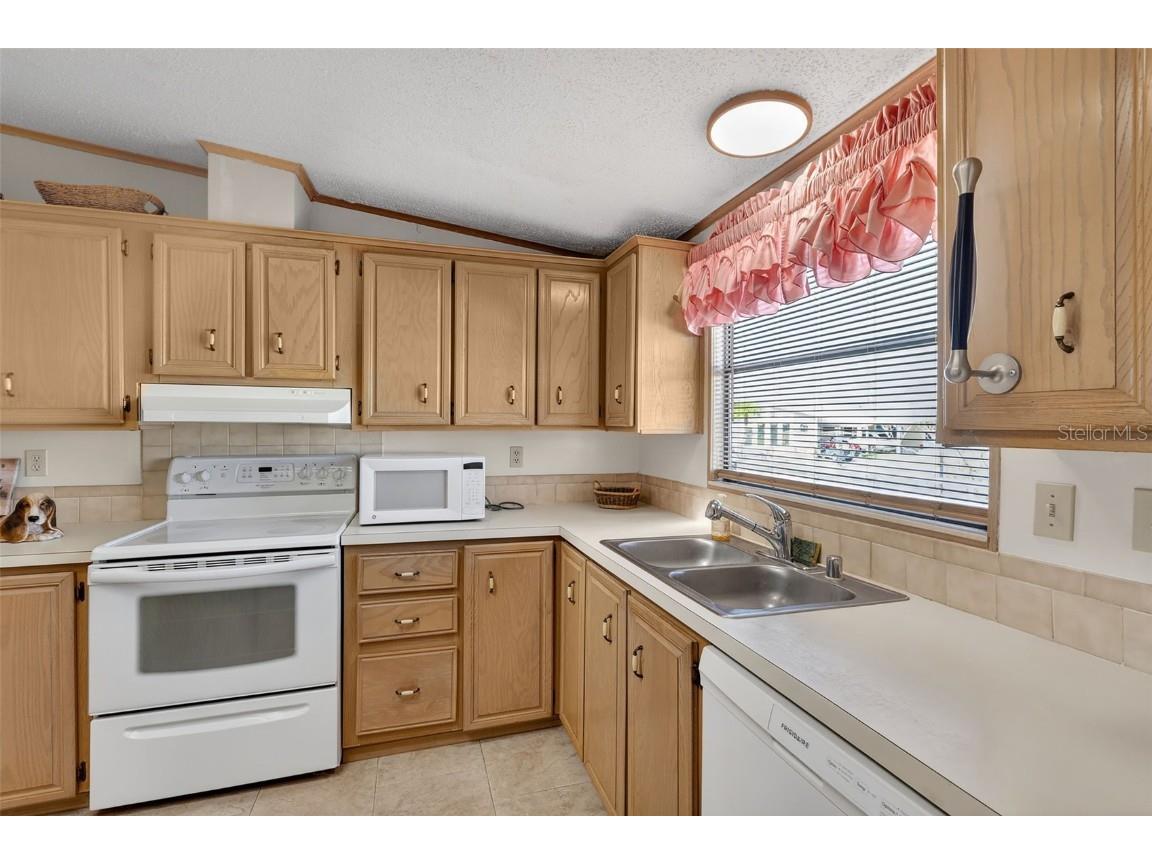 606 La Jolla Circle North Port FL 34287 TB8457889 image7