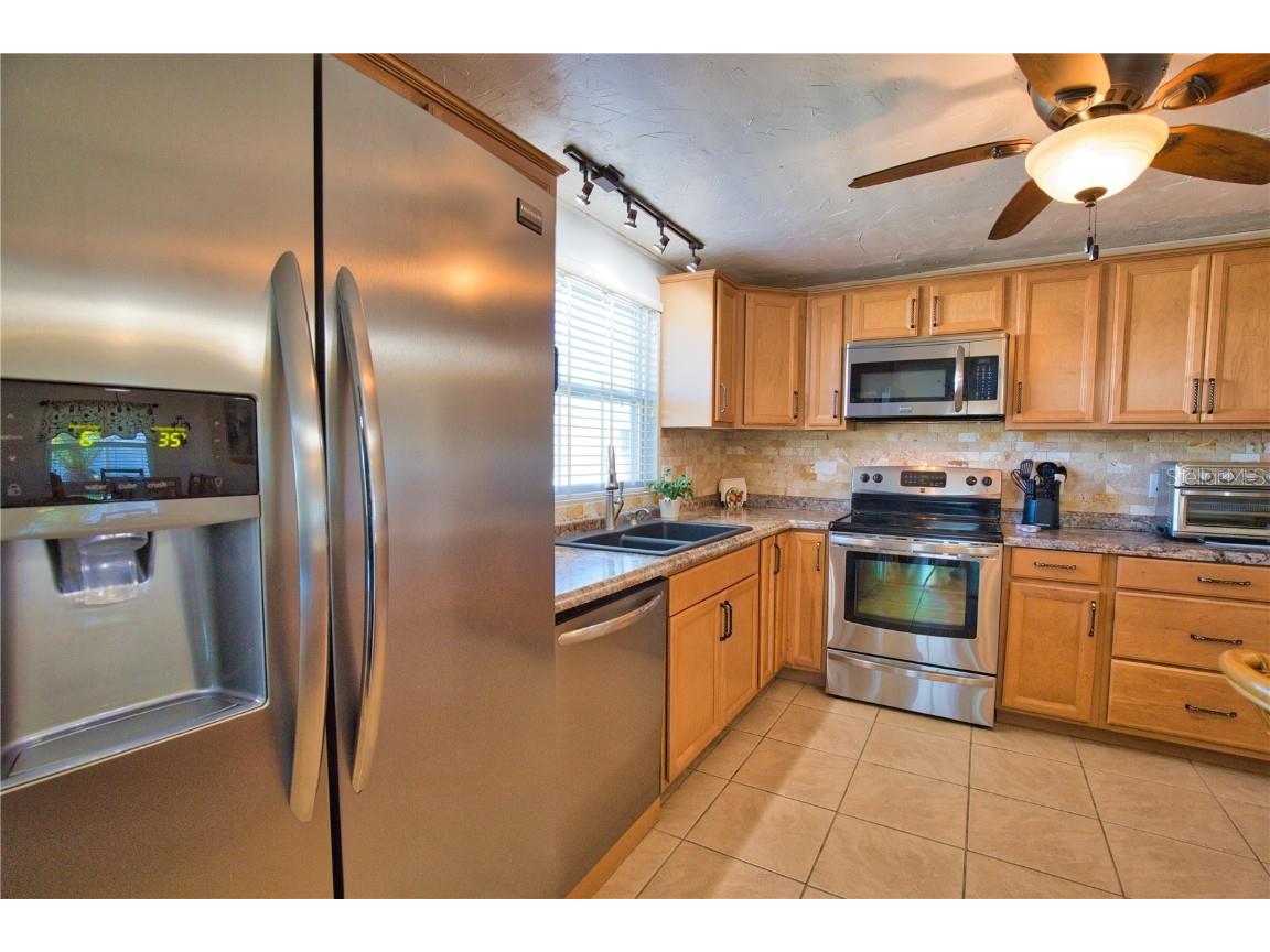 606 La Sala North Port FL 34287 TB8366541 image14