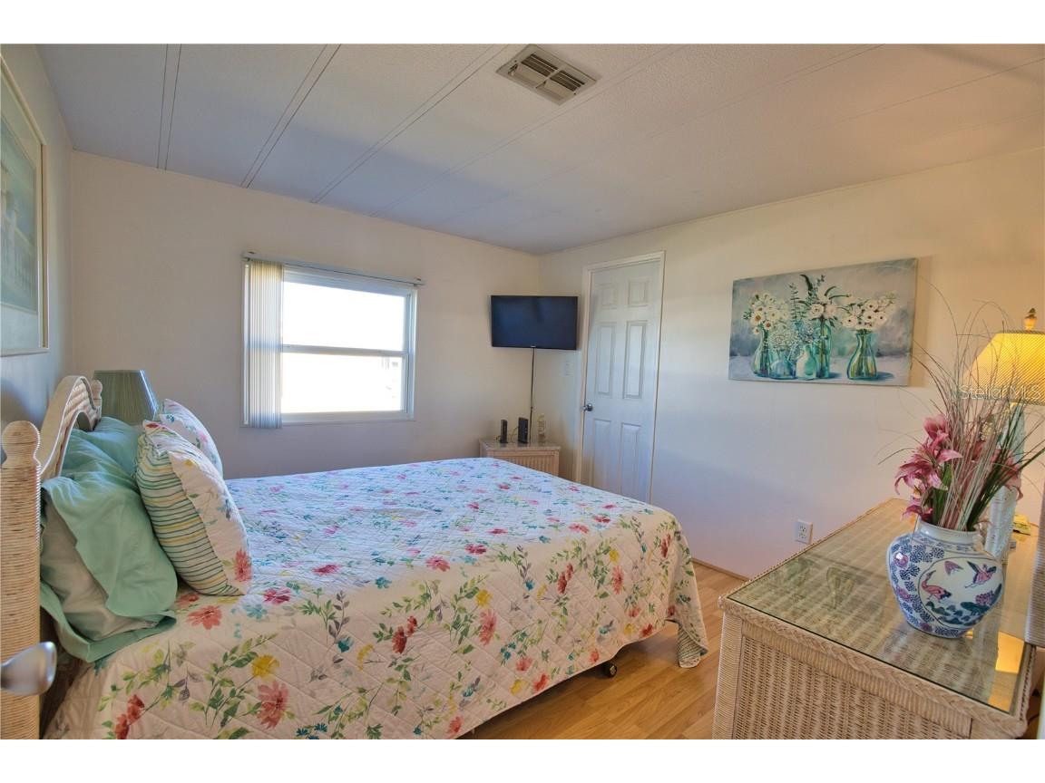 606 La Sala North Port FL 34287 TB8366541 image28