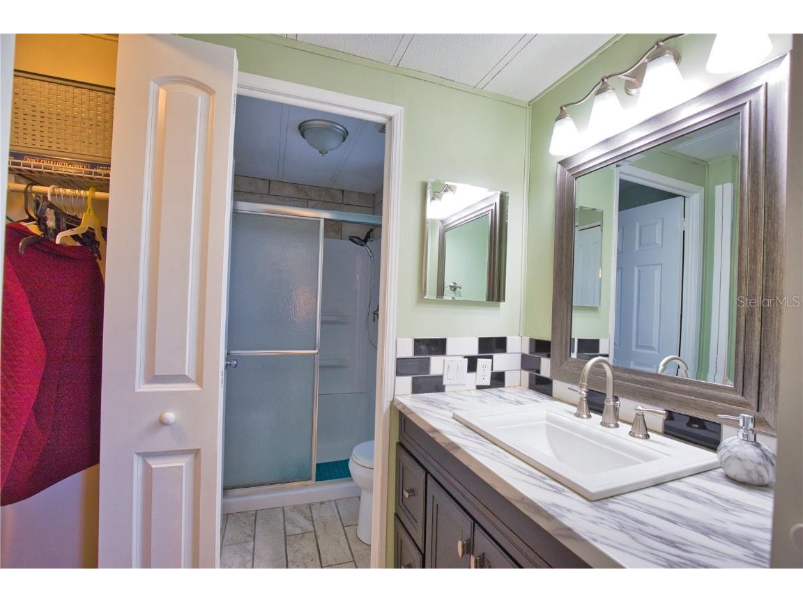 606 La Sala North Port FL 34287 TB8366541 image33