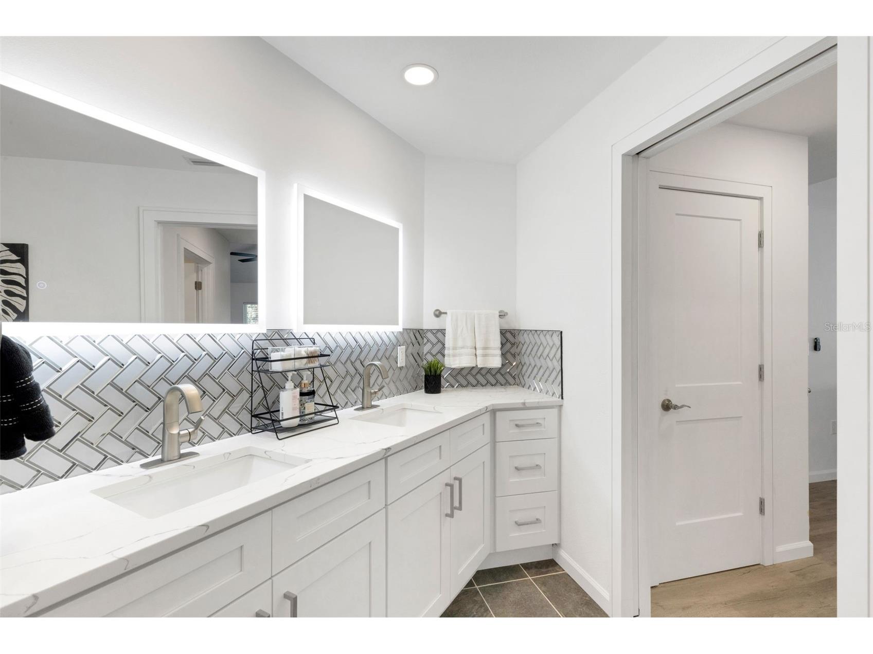 606 Marcus Street #26 Venice FL 34285 A4678171 image26
