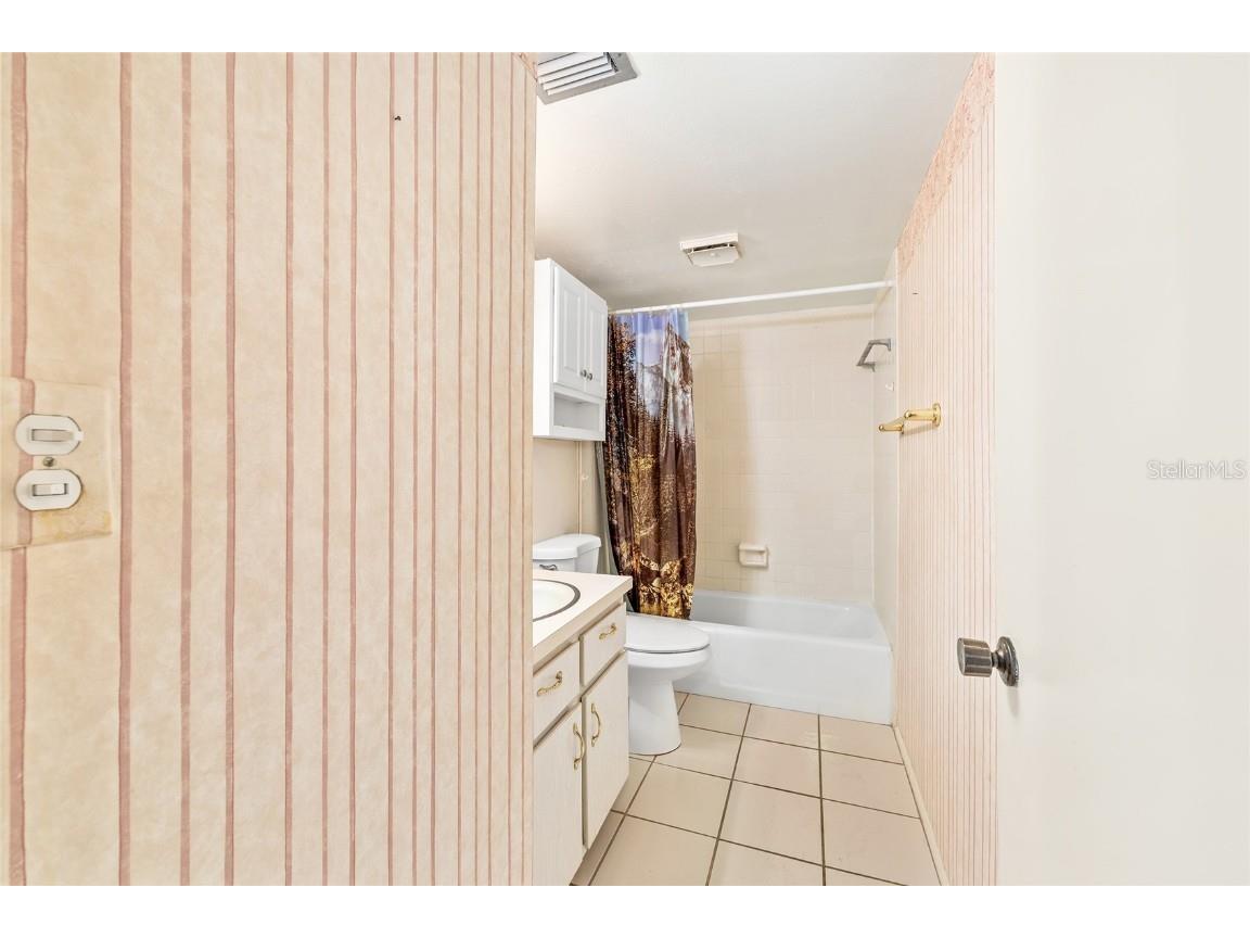 606 Midway Drive #A Ocala FL 34472 OM710829 image16